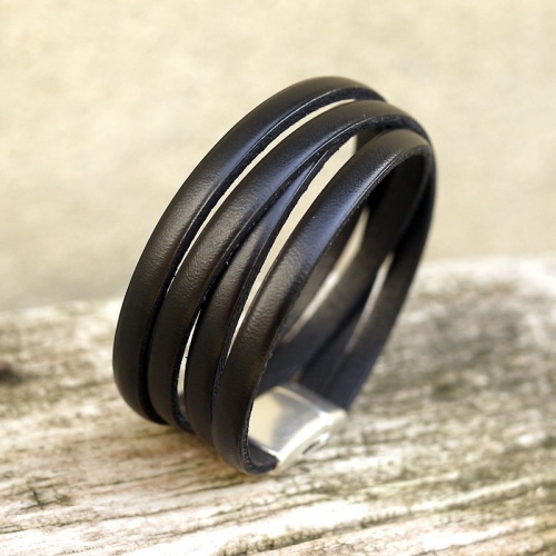 bracelet-cuir-homme-artisanal-2lanires-aimant-noir-012