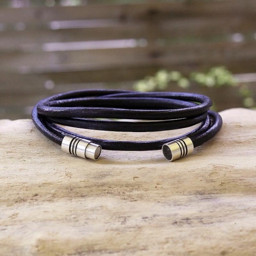 bracelet-cuir-rond-aimant-strie-noir-012