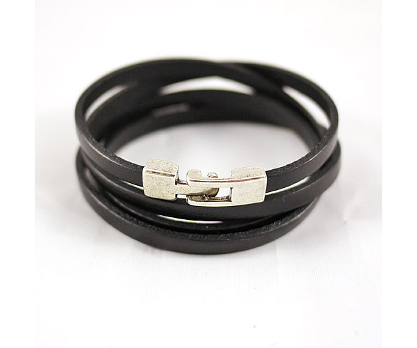 Bracelet en cuir femme fait main noir 4 tours de poignet